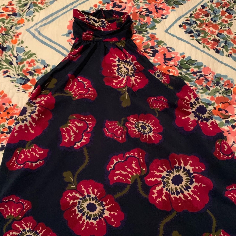 Tucker for Target blouse size L never worn